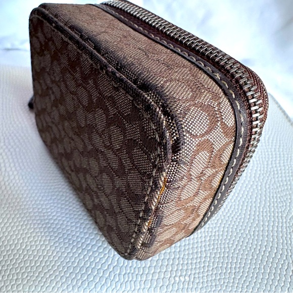 COACH -Khaki Signature Canvas Leather Pill/Jewelry Case - Picture 2 of 7